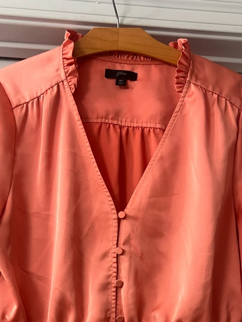 J Crew Coral/ apricot Silky feel Peplum V-Neck Blouse Sz 10 Workday